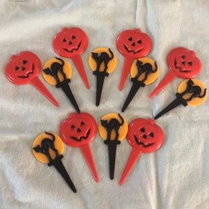 12 Wilton 1983 cake picks toppers pumpkin Jack-O-Lantern Vintage black cat moon